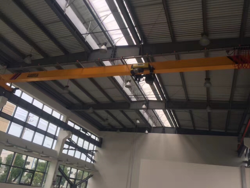 蕪湖市5720工廠歐式起重機安裝現場